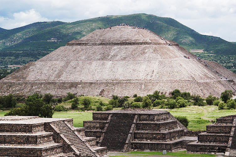 PYRAMID OF THE SUN-TENOCHTITLAN | Shutterbug